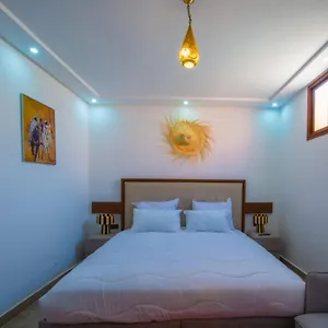 https://riad-amely.marrakeshhotelsmorocco.com